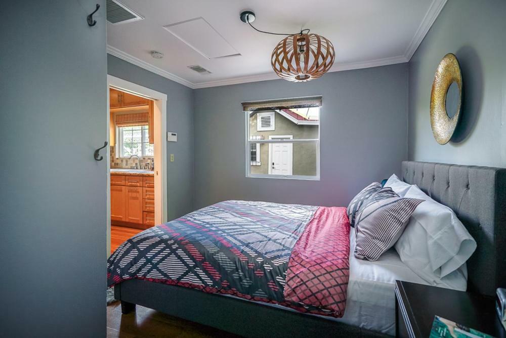 Apartmán Stylish 2 Bed & 2 Bath At The Heart Of Hollywood With Free Parking - One Car Only Los Angeles Exteriér fotografie